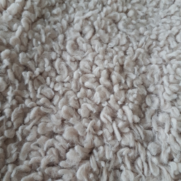 ✨HOST PICK✨ Aritzia Wilfred Chatou sherpa vest - Picture 8 of 8